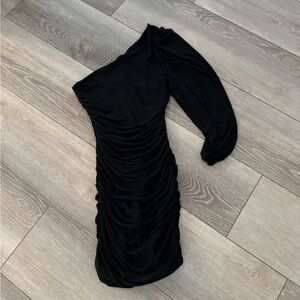 Black One shoulder long sleeve rouched dress